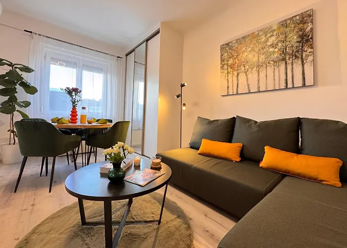 Citylink Nest - Free Garage, Ac & Metro Access Daire