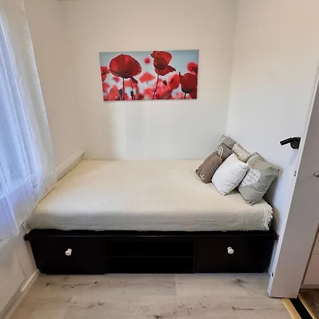 Citylink Nest - Free Garage, Ac & Metro Access * 부다페스트