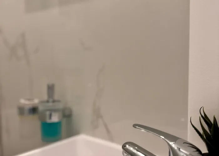 Citylink Nest - Free Garage, Ac & Metro Access Apartamento Budapest